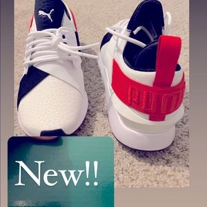 Puma Women’s Sneakers 8